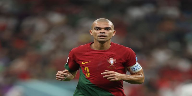 Al Nassr Nghe Lời Ronaldo Chốt Mua Đồng Hương Người Bồ Đào Nha 2 Pepe tuy sắp 40 nhưng phong độ vẫn như thời đỉnh cao