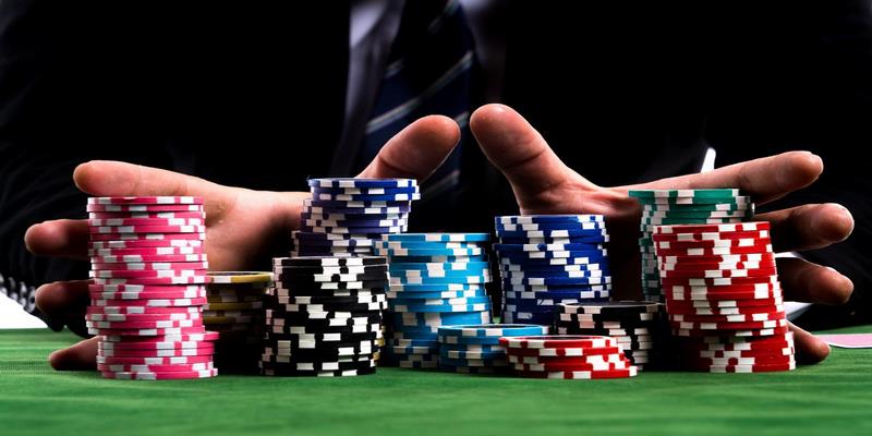 Chơi Poker cần biết quản lý vốn 
