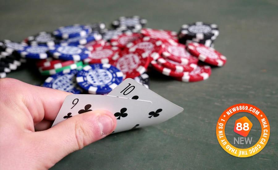 Game bài Kingmarker là gì? Giới Thiệu Game Bài Việt tại NEW88 4 Game bài Kingmarker Sâm lốc thu hút người tham gia